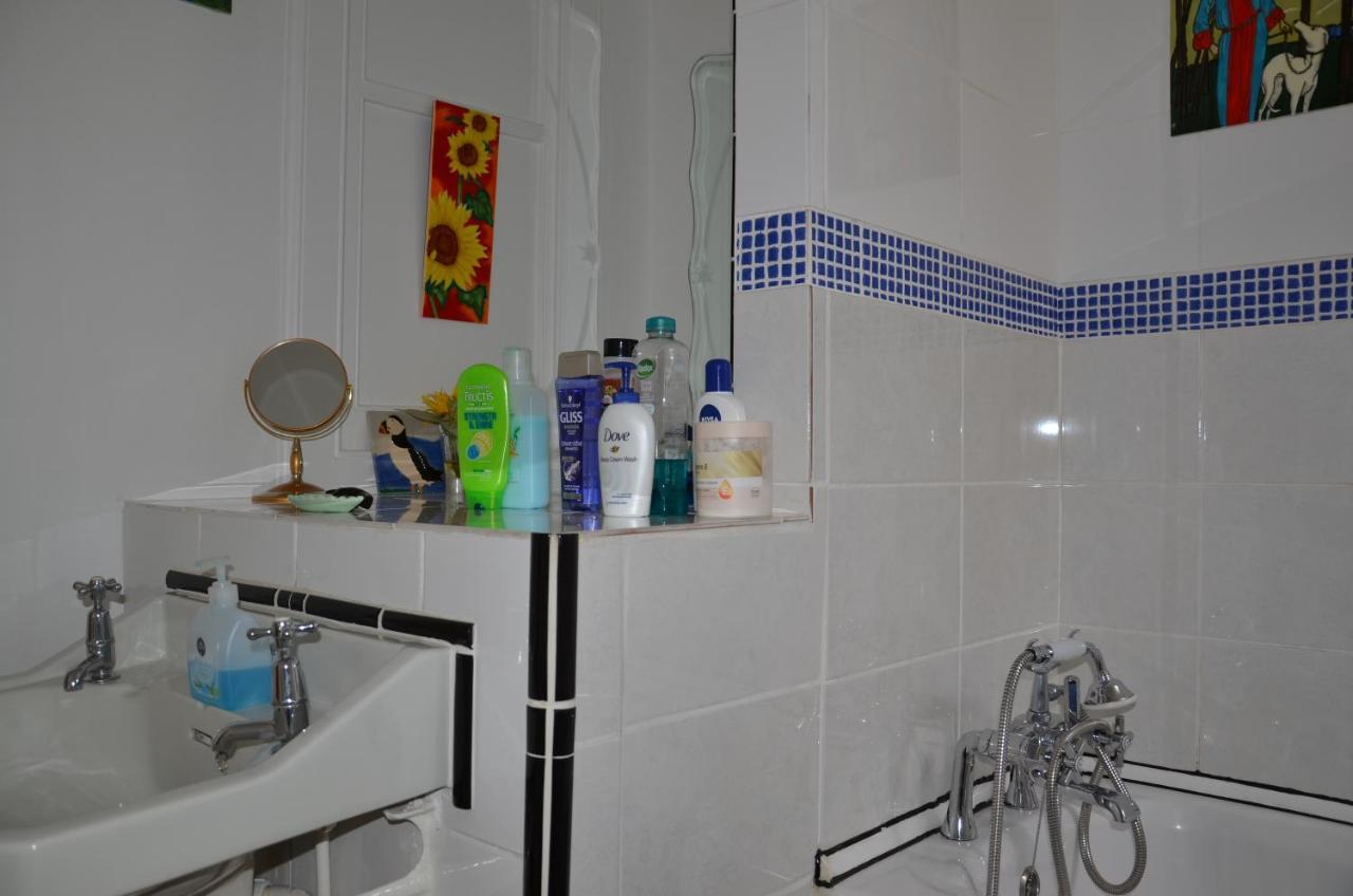 Averon House Inverness Bagian luar foto